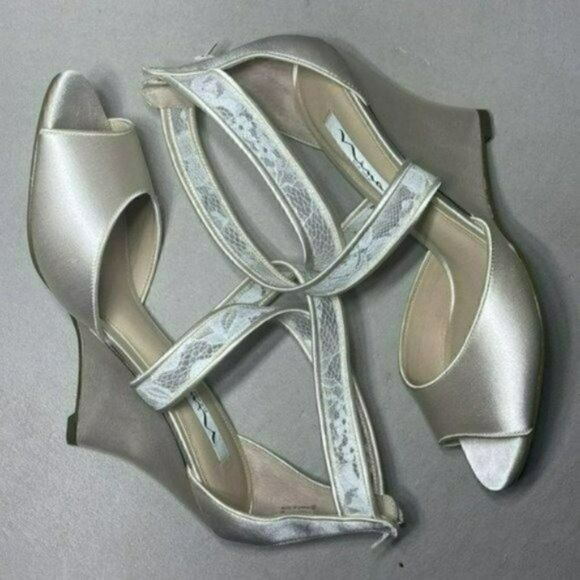 NWOB MSRP $109 Nina Elyana Strappy Wedge Sandal Women's Size 9 - Picture 7 of 12